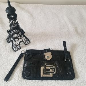 Guess clutch small purse